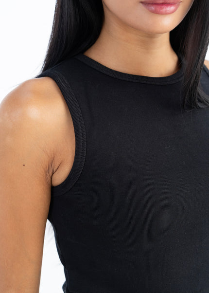 Sculpted Ribbed Thick Strap Crew Neck Top