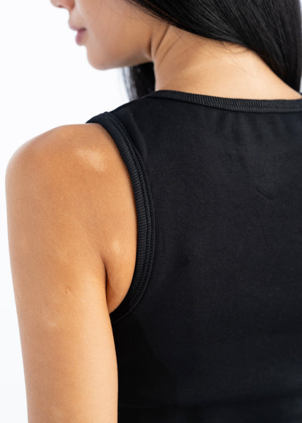 Sculpted Ribbed Thick Strap Crew Neck Top