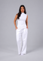XS / White